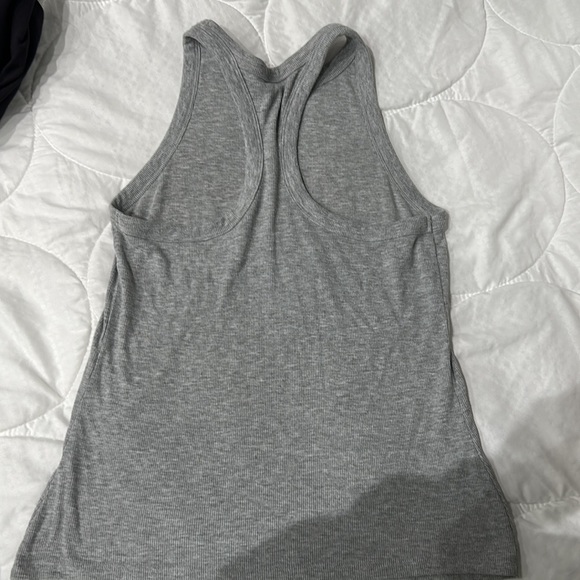 F45 Tank - Picture 5 of 5